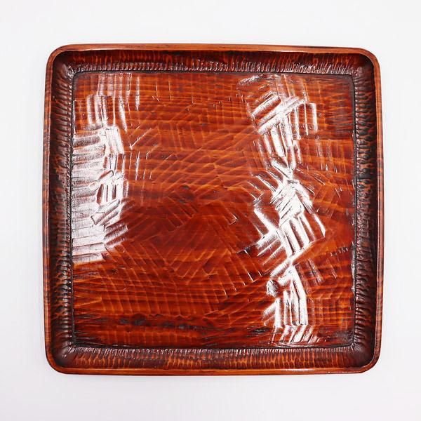 手作業の讃岐彫くり抜き四方盆 使い込むほど味わい深く