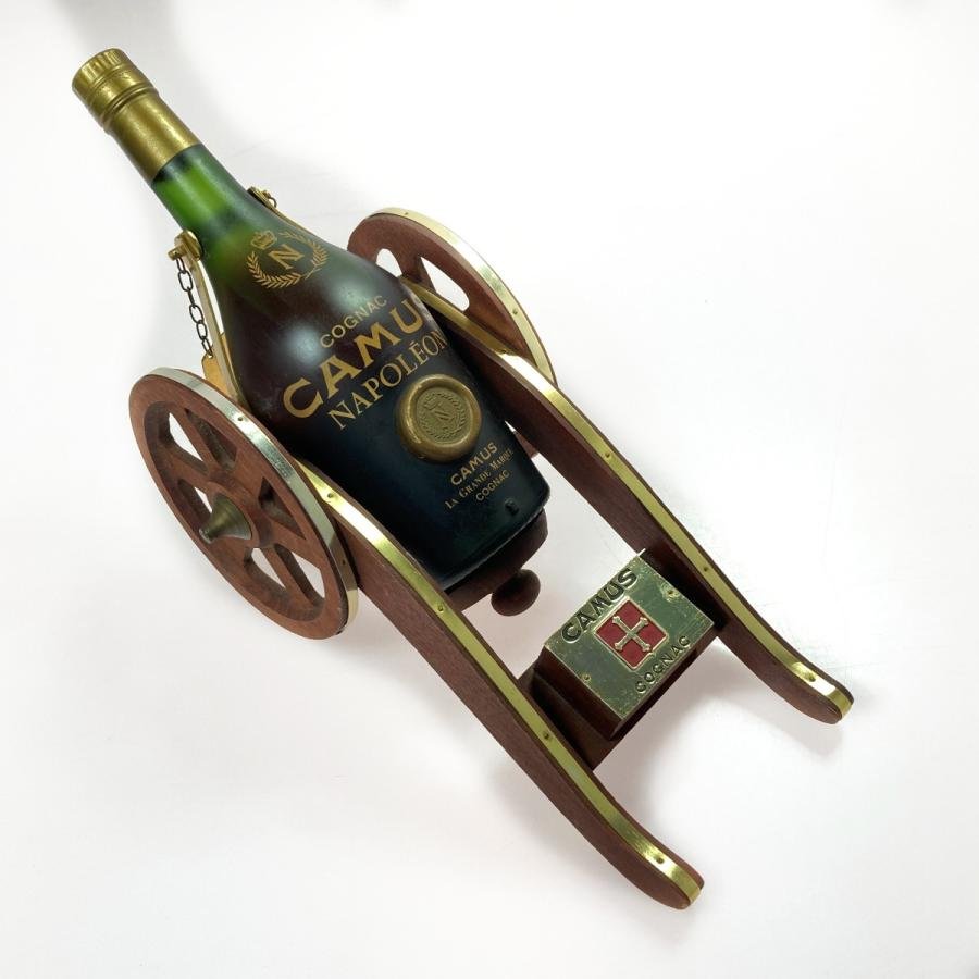 CAMUS カミュ ナポレオン 700ml 40度 コニャック ブランデー 古酒 砲台