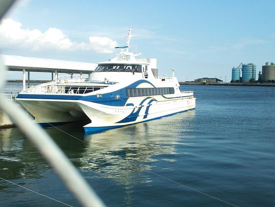 高速船カトレアとフェニックス - 津市、津 エアポートラインの写真