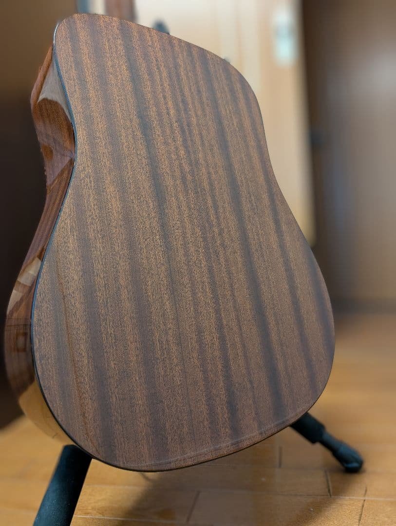 トップ単板美品☆アンプ不要！リバーブやコーラスがかかる