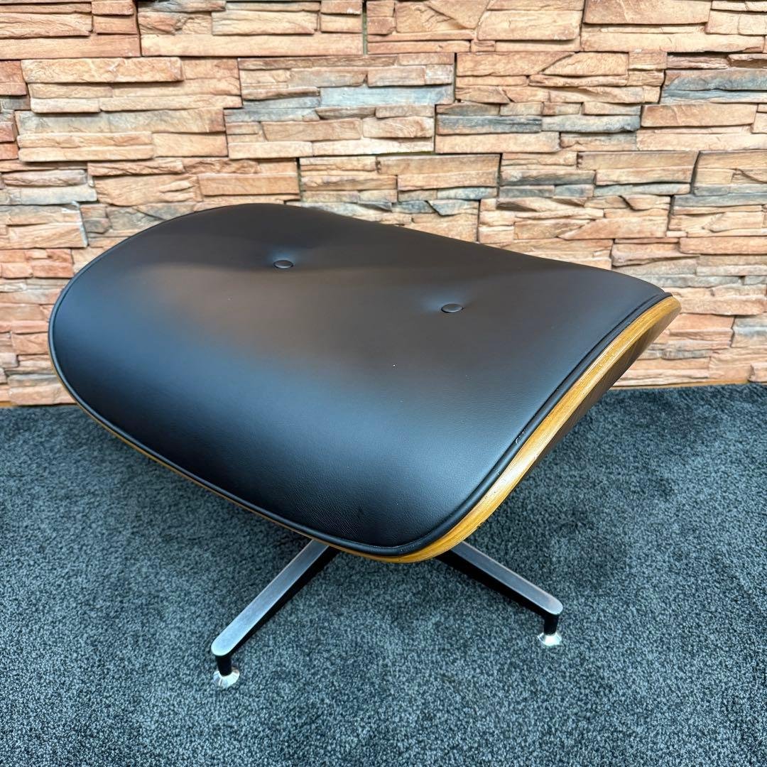 オットマンのみ イームズラウンジチェア オットマン リプロダクト品 リプロダクト イームズ ラウンジチェア&オットマン | トリノス